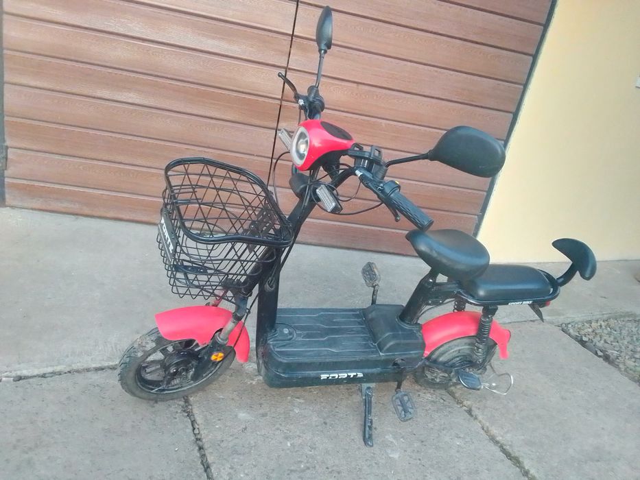 Електроскутер Forte