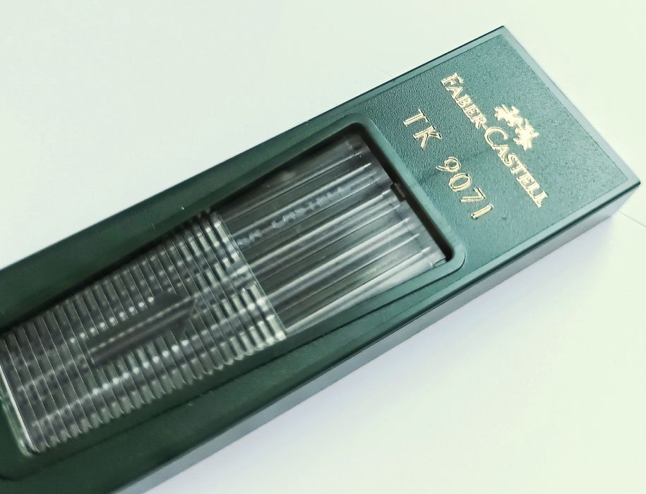 Wkłady grafitowe 2mm TK 9071 Faber-Castell 2B