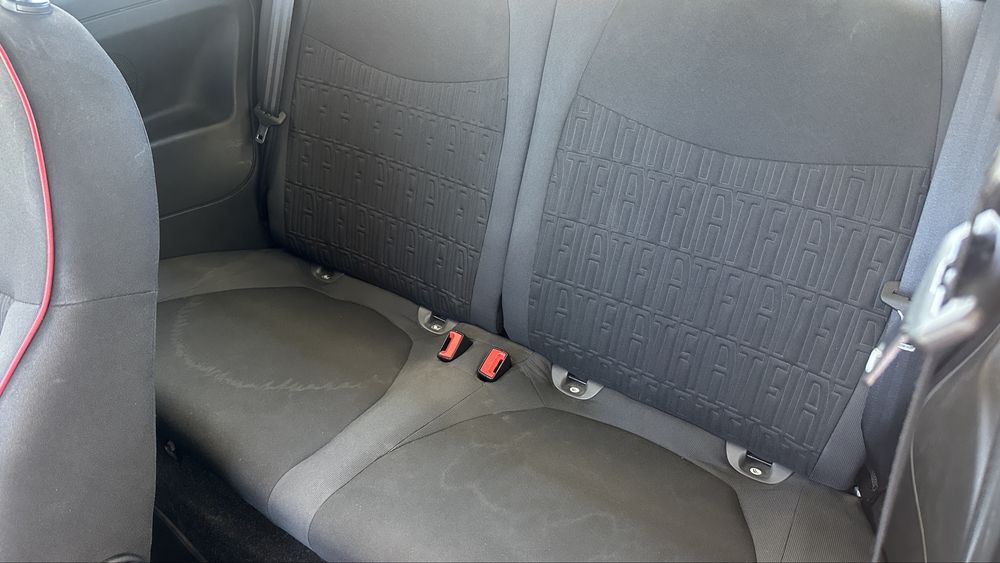 Fiat 500 1.0 Hybrid Red