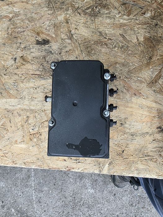 Pompa sterownik Abs Esp Kia Ceed 1 I 1.4 10r  sprawna