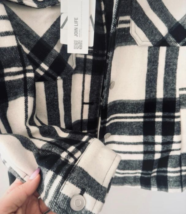 Bluza kurtka w kratę Zara