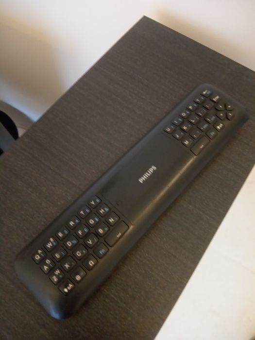 Pilot do telewizora philips