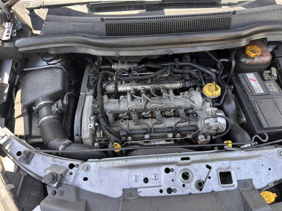 OPEL Corsa C Hatchback (X01) 1.2 Twinport Gasolina 80 cv  59 kW 2004 a 2009 Z 12 XEP para peças