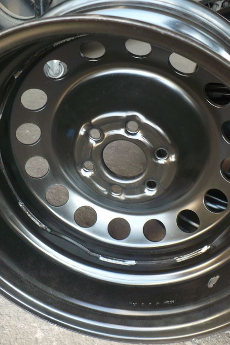 Felgi Stalowe 6X114,3" 7JX17'' 66,1 mm ET45 Nissan Oryginał 4szt. NOWE