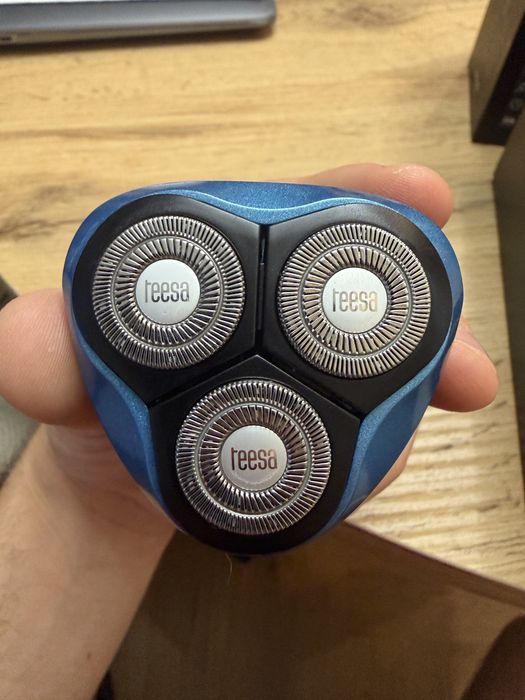 Golarka rotacyjna Teesa Hypercare pro 700