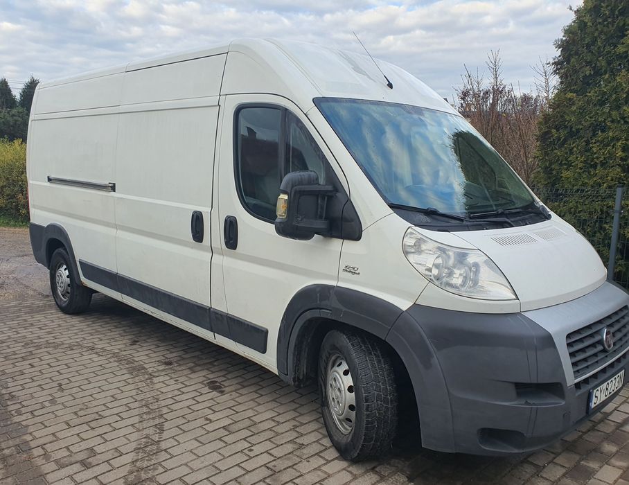 Wypożyczalnia wynajem busa blaszak fiat ducato