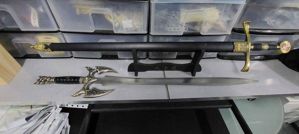 Espadas decorativas de Toledo B