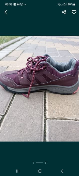 Оригінальні Кросівки трекінгові jack wolfskin 37