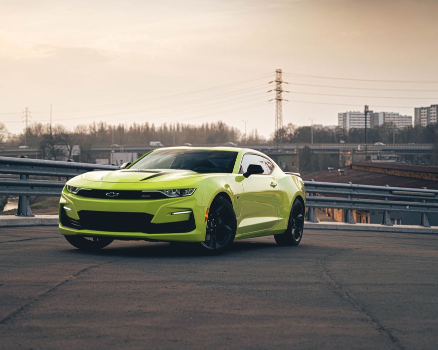 Wynajem Chevrolet Camaro SS 6.2 V8 WYDECH wypożyczalnia samochodów