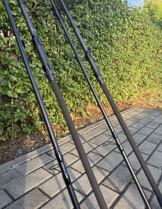Wędki avid revolve 12ft 3,5lb jak nowe.