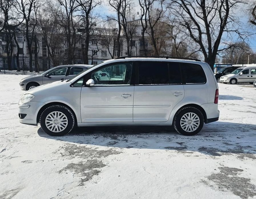 VW Touran 1.6 бензин 7 місць 2007 МКПП