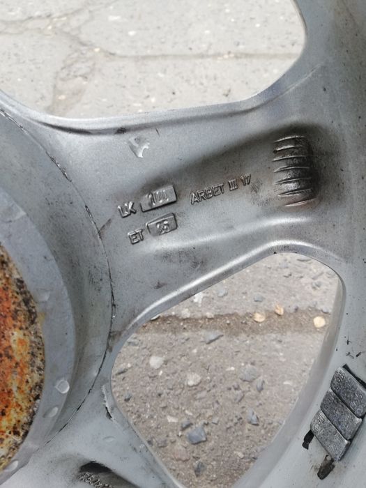 FELGI Aluminiowe 5x100 ET35 7,5x17 VW Audi Skoda Seat Toyota Wolsztyn