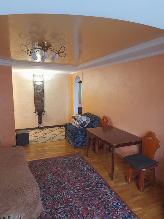 Здам 3 кiмн квартиру в центрi по вул С Бандери 44,Стрий