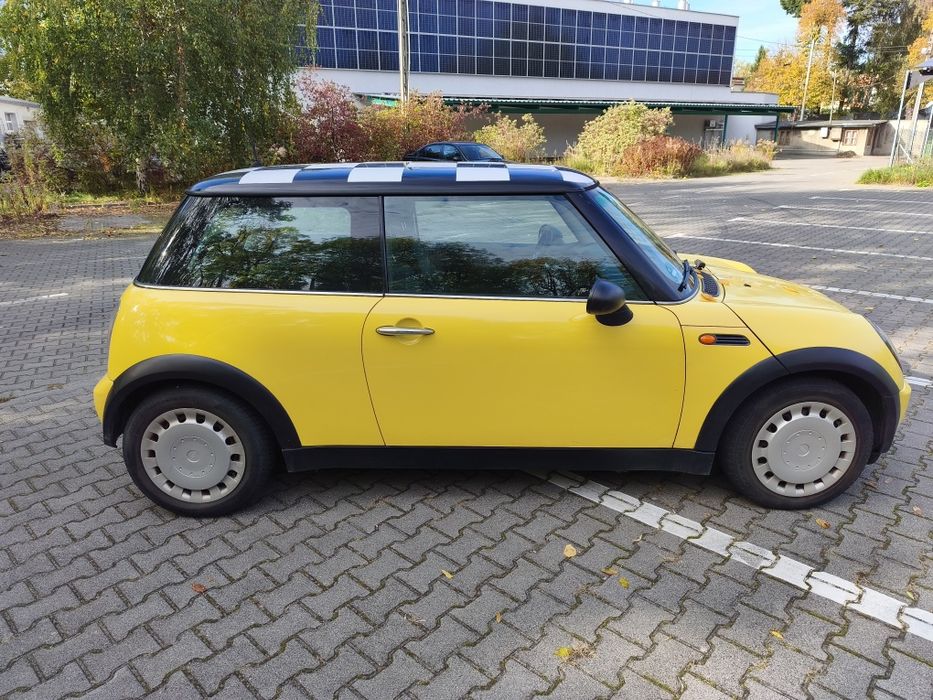 Mini Cooper 1.6 benzyna