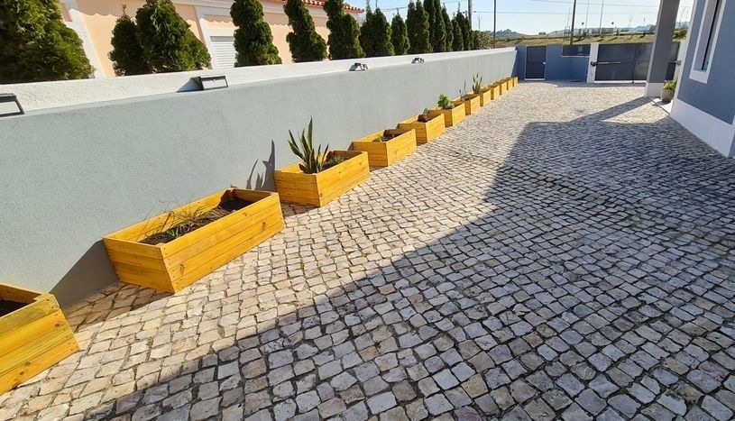 Floreiras de madeira