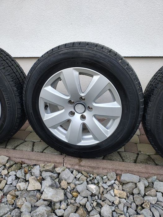 Felgi aluminiowe z oponami 16 do VW t4
