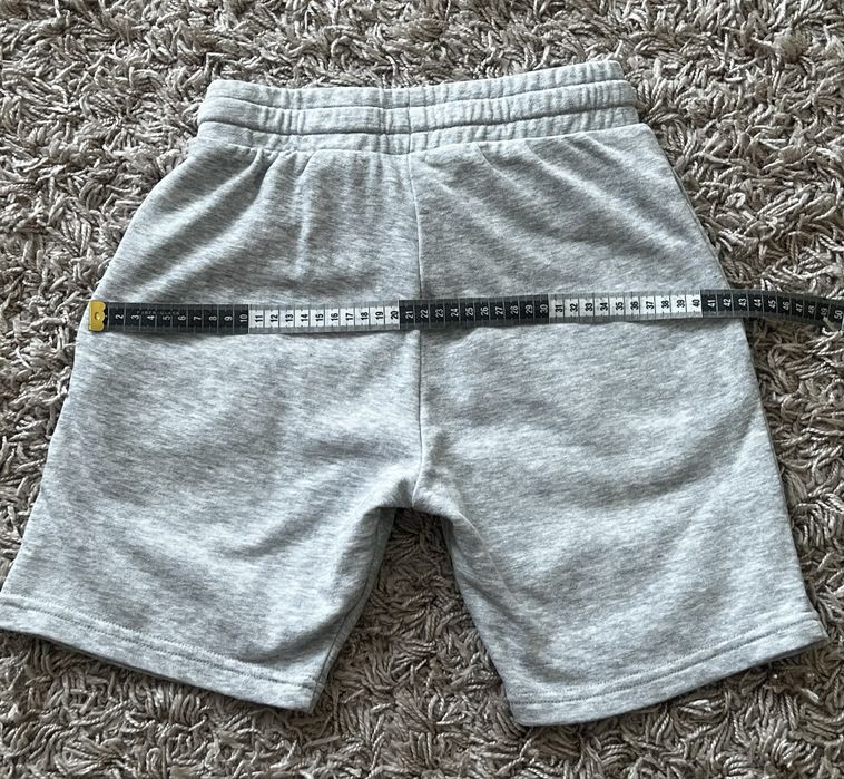 Трикотажні шорти H&M 140-146 розміру