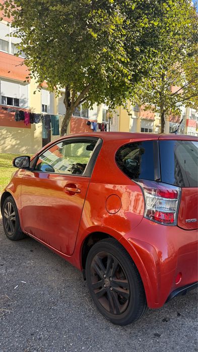Toyota iQ 1.33 Automático | GPL | Full Extras | 2012