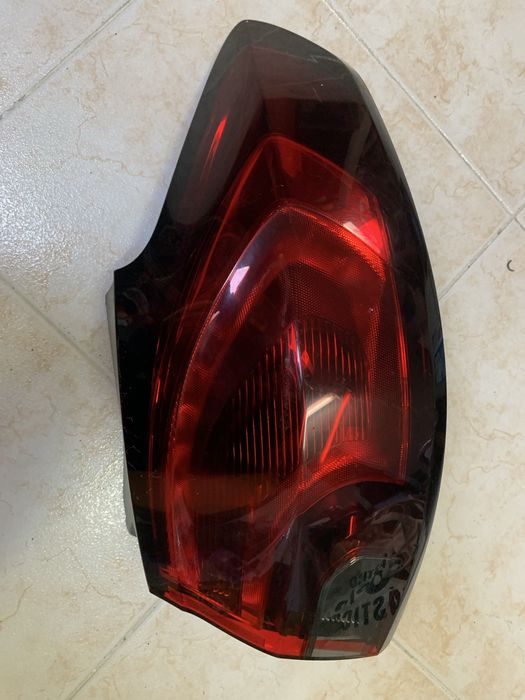 Farol Traseiro Direito Opel Astra 2015