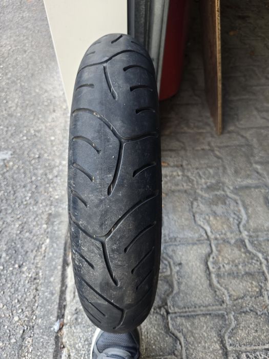 Pneu de mota BMW oportunidade