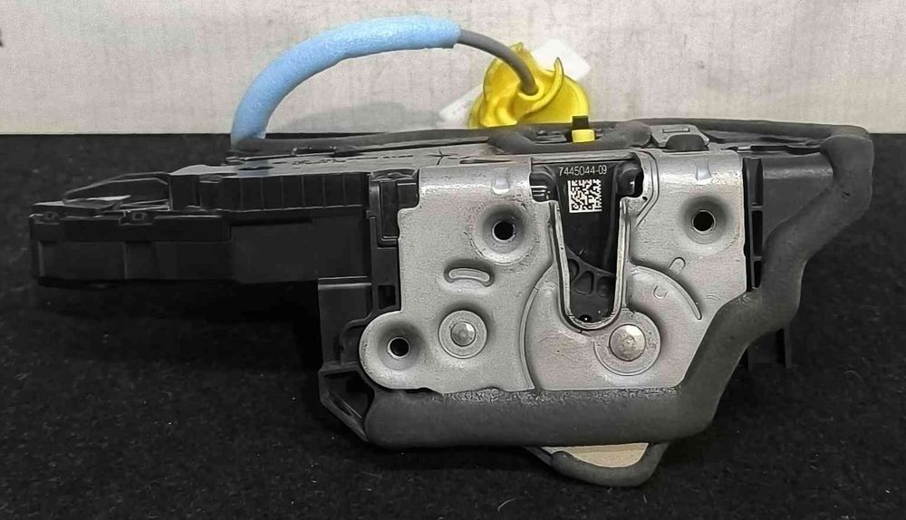 Fechadura / Fecho Porta Direito 744504409 - BMW 3