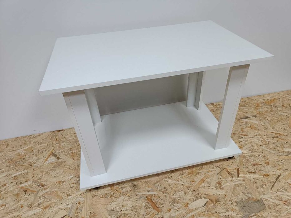 Столик мобільний журнальний