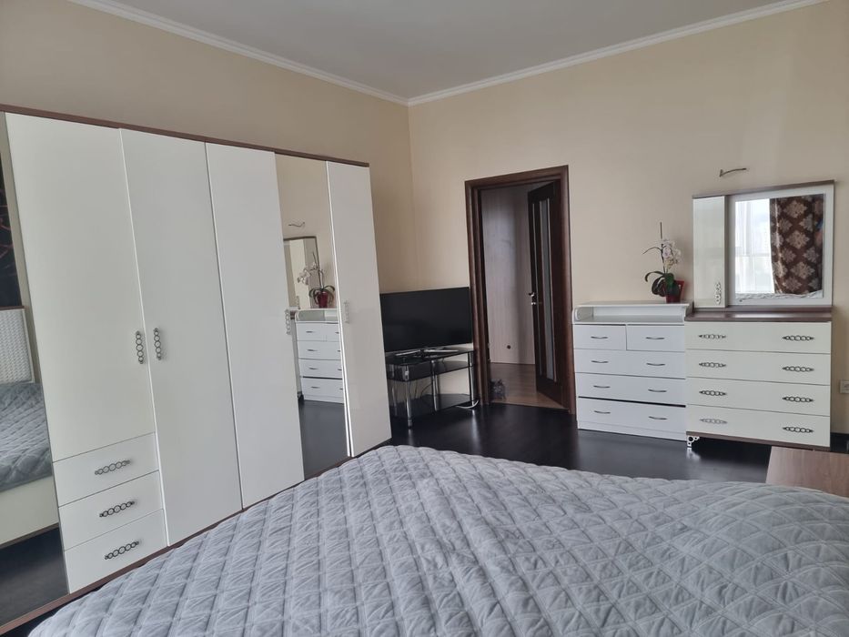 Продам 3 кімнатну квартиру Бровари Зелений кватал