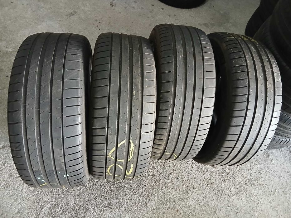 4 Pneus 235/45R18 Michelin Tesla
