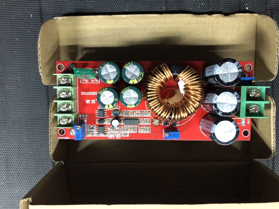 Преобразователь напряжения тока