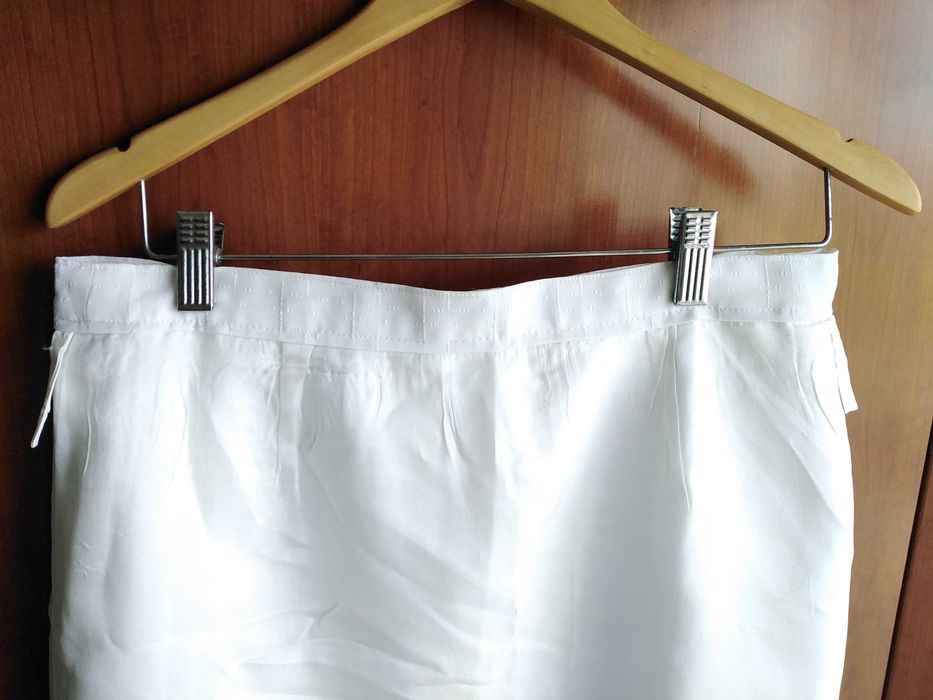 Saia Branca com Efeitos