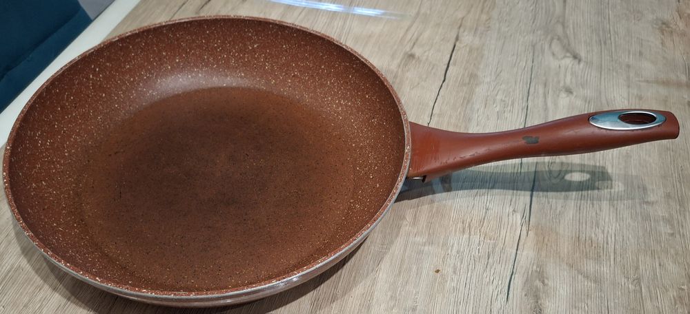 Сковорідка велика б/в