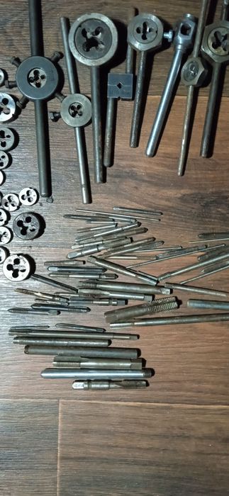 Метчики пляшки держатели