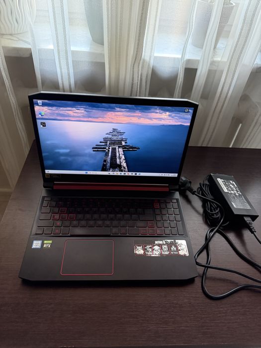 Laptop Acer Nitro 5 RTX 2060