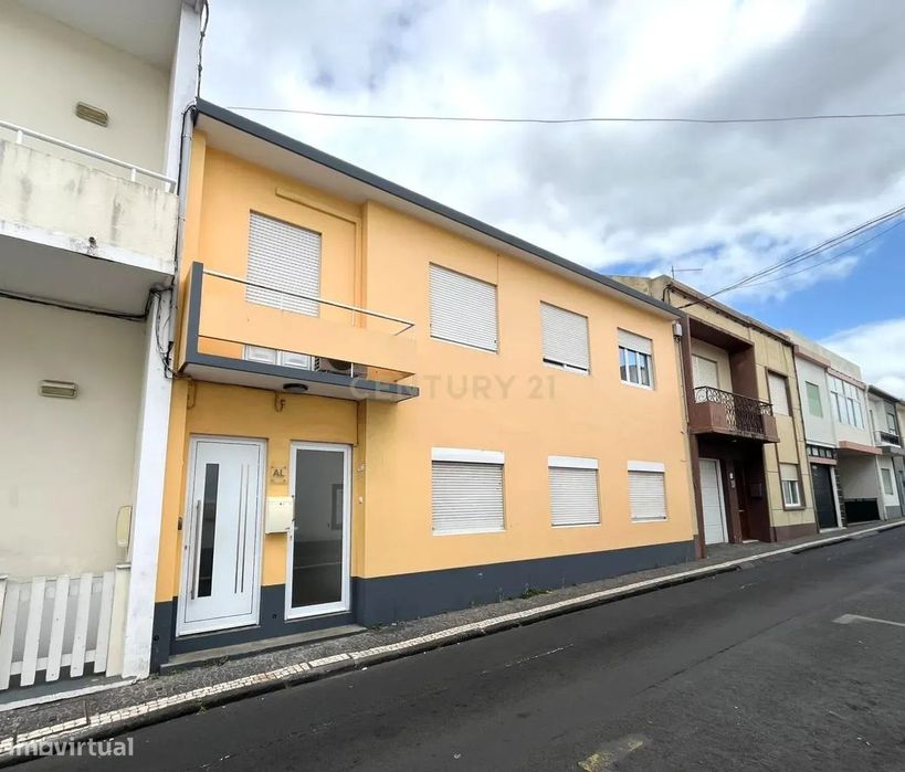 Moradia com Elevada Rentabilidade | Alojamento Local + Arrendamento |