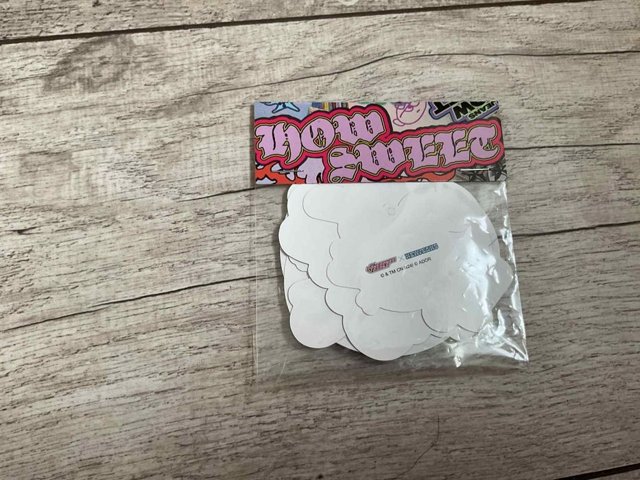 Album newjeans Joe sweter & bubble gum