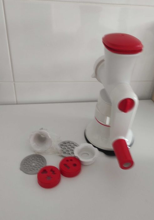 Picadora tupperware nova
