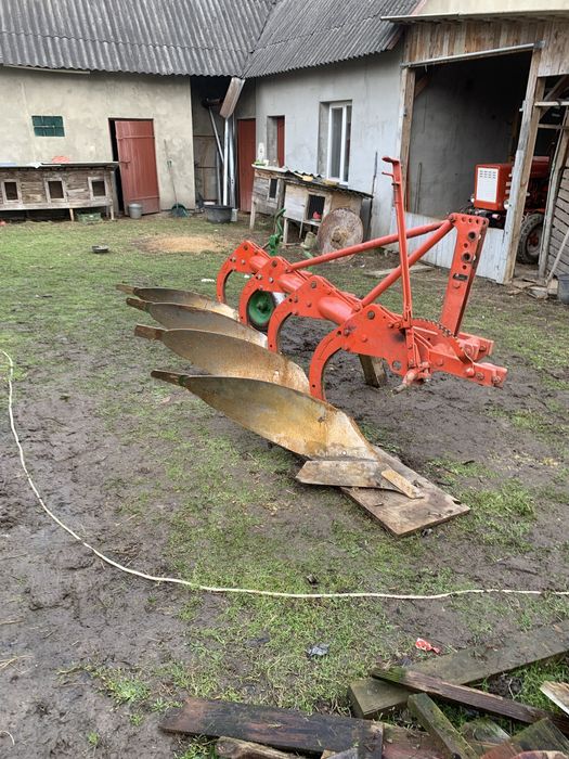 Плуг Kverneland 4/35 Квернеланд