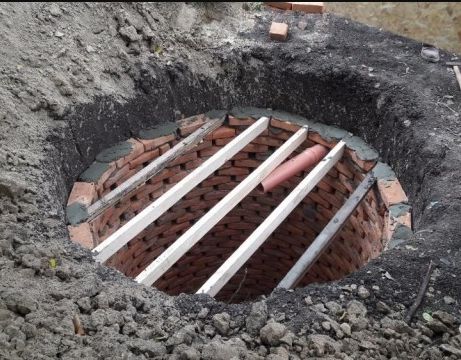 Копка сливных ям, траншей, фундаментов. Любые земляные работы!