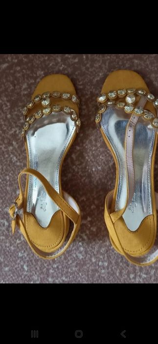 Sandały rozmiar 39