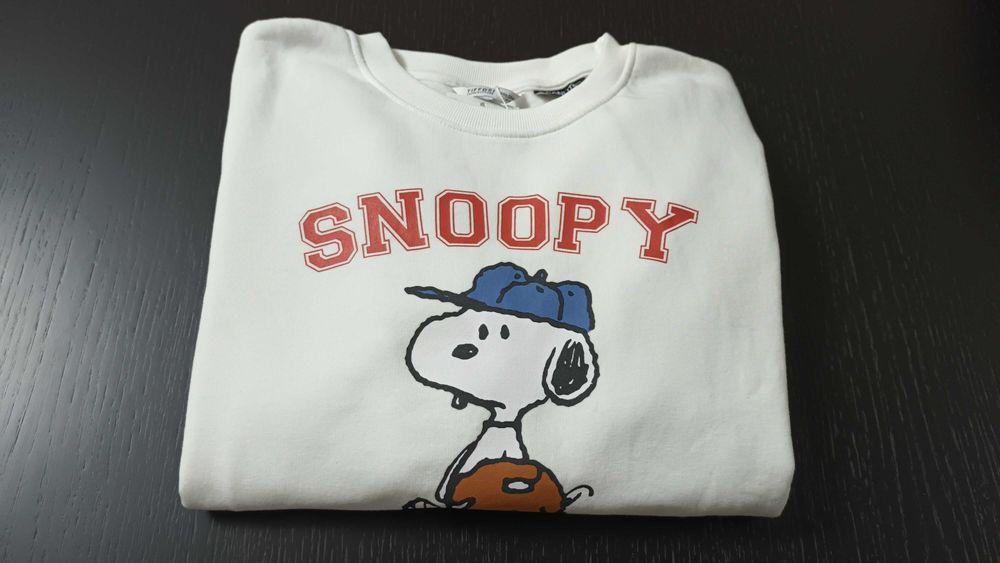 Sweatshirt nova com etiquetas