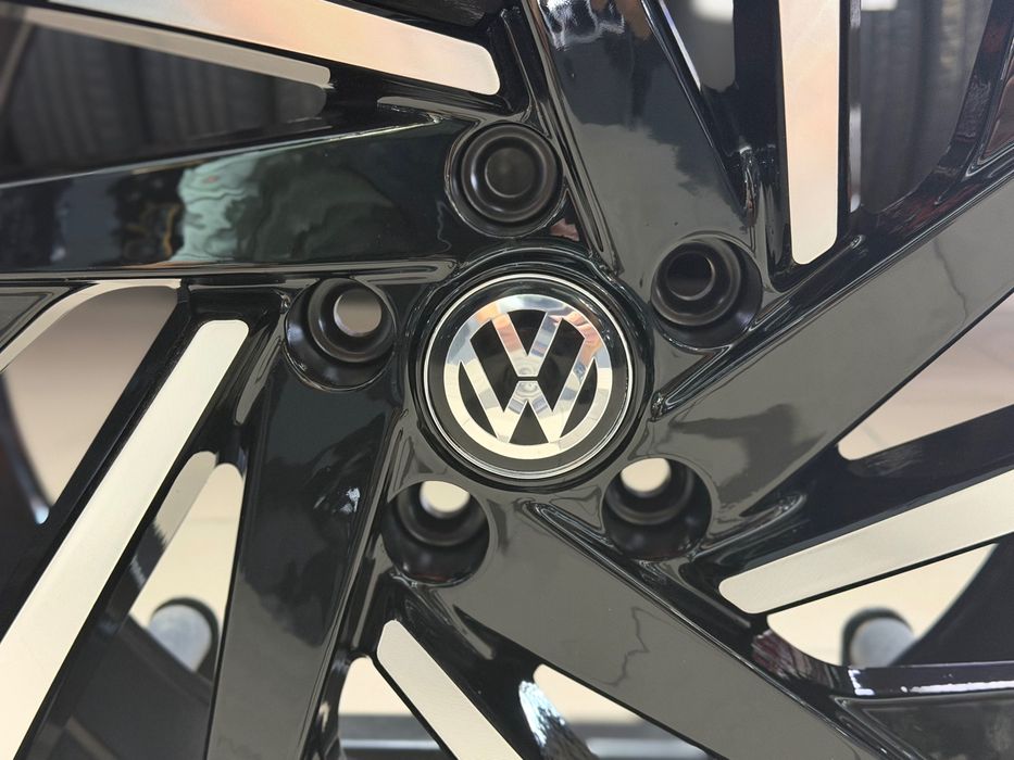 Диски REPLICA FB VW170 R18 5x112 Black Machined Face (VW / Audi / Skoda / Seat)