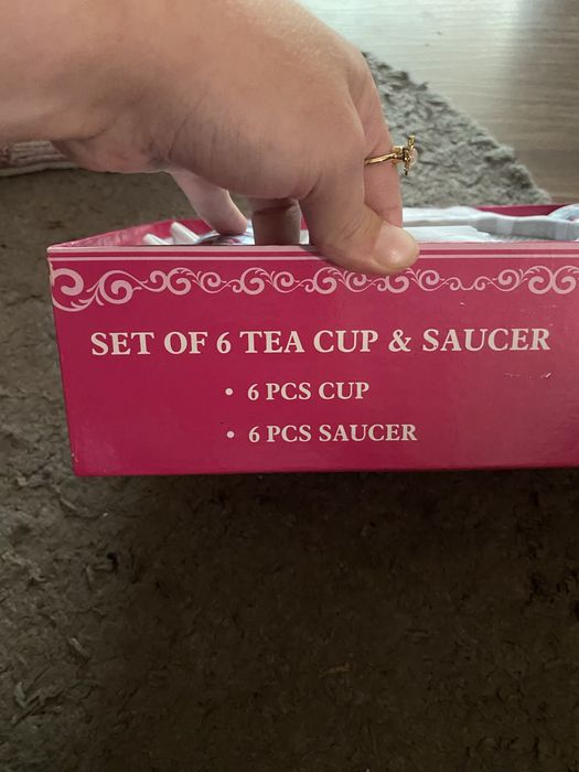 Набір посуду для чаю