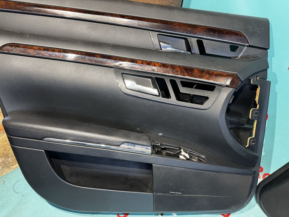 Карта двери Mercedes w221 обшивка дверей S221