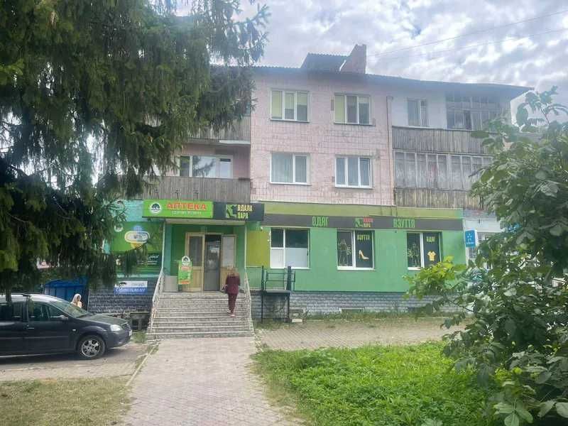 ПРОДАЖ - Частина нежитлового приміщення - аптека, площею 127,3 кв.м. смт. Гоща