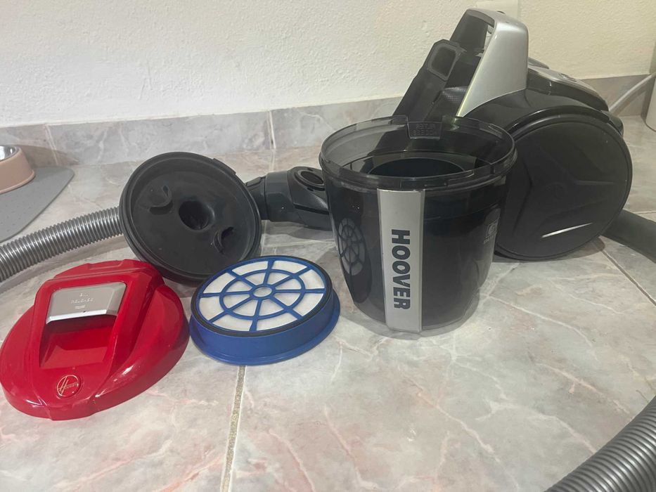 Aspirador Hoover Breeze - Sem Saco - Completo - A Funcionar Perfeitamente