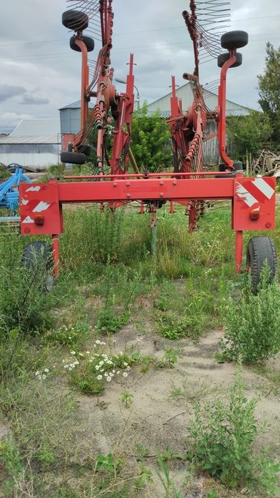 Zgrabiarka Kverneland Claas Lely