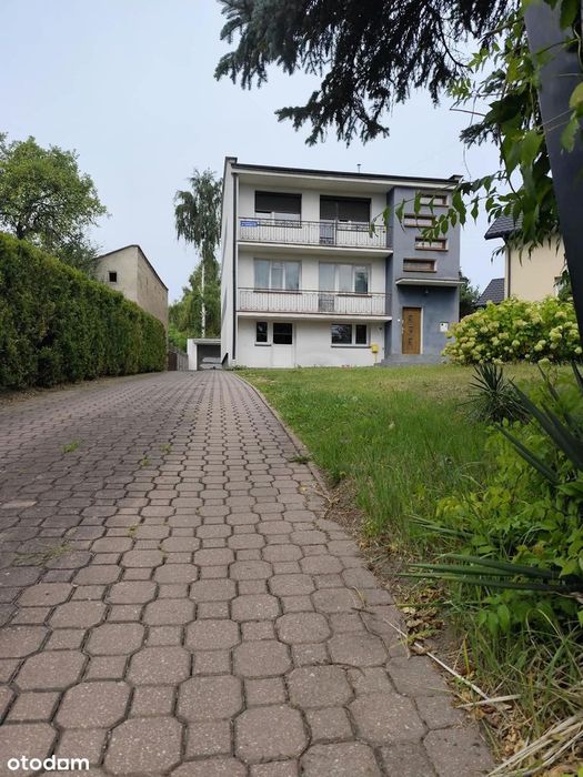 Dom 120 m2 z podwórkiem - dostępny od zaraz