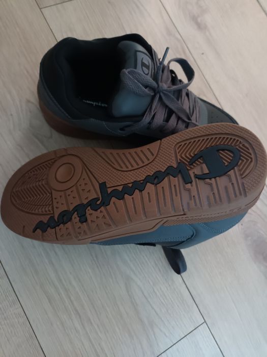 Buty chlopiece nowe rozmiar 42