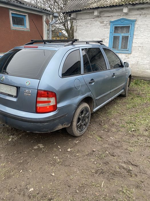 Шкода фабія 2007 рік