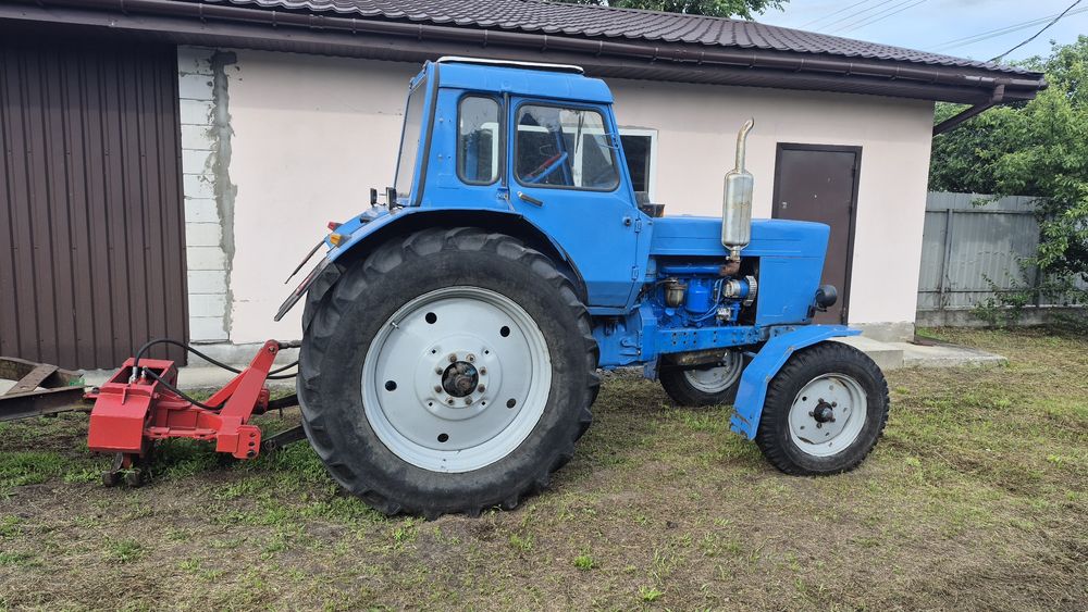 Продам МТЗ 80 з новим захватом